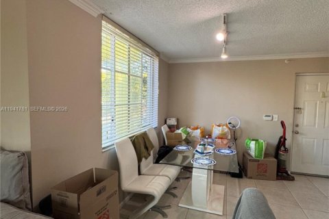 Copropriété à louer à Coconut Creek, Floride: 1 chambre, 65.31 m2 № 1998642 - photo 6