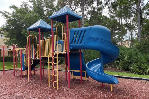 Condo in Stuart, Florida, 3 bedrooms № 2247671 - photo 19