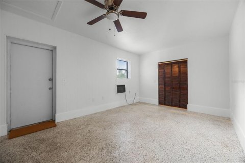 Casa en venta en Orlando, Florida, 3 dormitorios, 123.56 m2 № 1913411 - foto 15