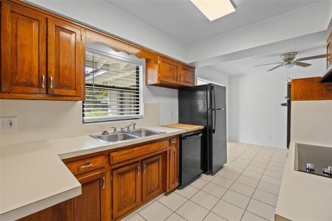 Casa en venta en Orlando, Florida, 3 dormitorios, 123.56 m2 № 1913411 - foto 11