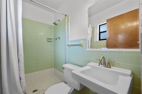 Casa en venta en Orlando, Florida, 3 dormitorios, 123.56 m2 № 1913411 - foto 22