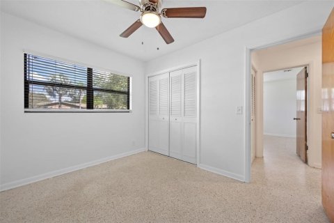 Casa en venta en Orlando, Florida, 3 dormitorios, 123.56 m2 № 1913411 - foto 18