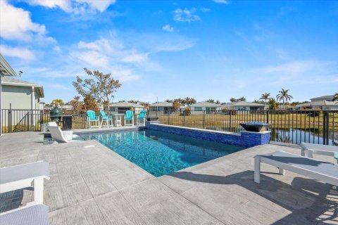 Villa ou maison à vendre à Port St. Lucie, Floride: 2 chambres, 160.16 m2 № 2189139 - photo 27