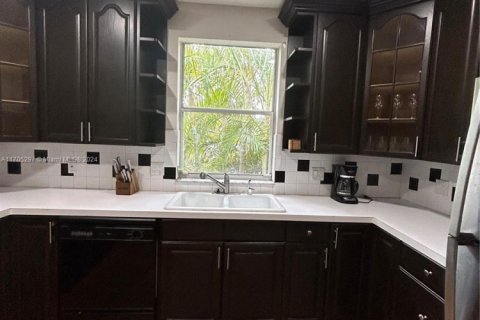 Appartement à louer à Oakland Park, Floride: 3 chambres, 363.99 m2 № 1811645 - photo 7