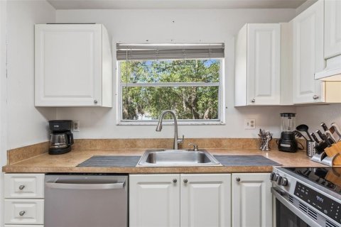 Condominio en venta en Orlando, Florida, 2 dormitorios, 93.65 m2 № 2095213 - foto 11