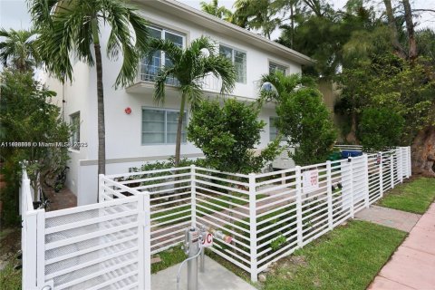 Copropriété à vendre à Miami Beach, Floride: 1 chambre, 40.51 m2 № 1962814 - photo 9