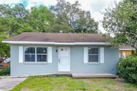 Casa en alquiler en Lady Lake, Florida, 2 dormitorios, 99.68 m2 № 1915882 - foto 1