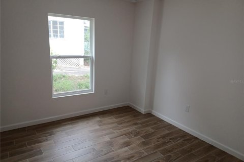 Casa en alquiler en Haines City, Florida, 4 dormitorios, 166.39 m2 № 1796788 - foto 10