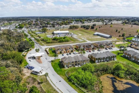 Adosado en alquiler en Davenport, Florida, 3 dormitorios, 168.25 m2 № 1917795 - foto 6