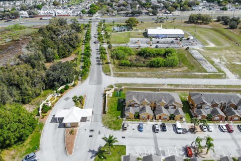 Adosado en alquiler en Davenport, Florida, 3 dormitorios, 168.25 m2 № 1917795 - foto 8