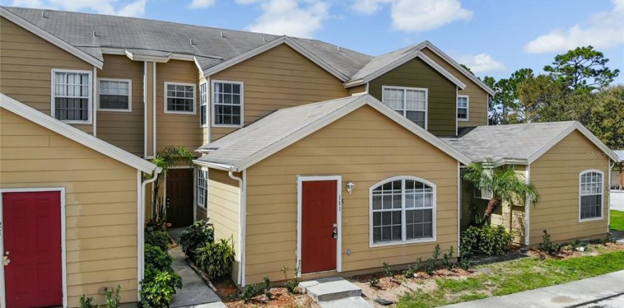 Adosado en Davenport, Florida 3 dormitorios, 168.25 m2 № 1917795