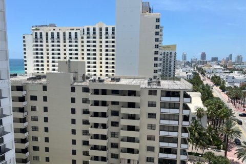 Condominio en venta en Miami Beach, Florida, 1 dormitorio, 47.84 m2 № 1709256 - foto 3