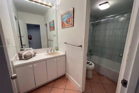 Condominio en venta en Miami Beach, Florida, 1 dormitorio, 47.84 m2 № 1709256 - foto 21
