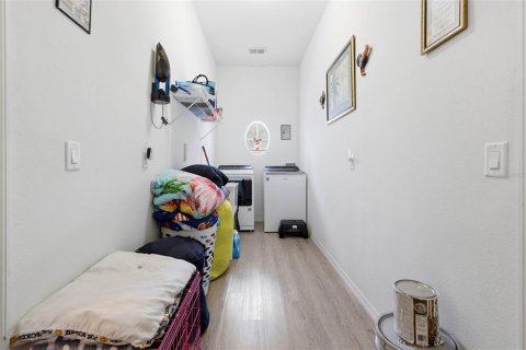 Купить виллу или дом в Пайнсиана, Флорида 6 комнат, 128.3м2, № 2354843 - фото 22