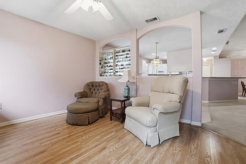 House in Leesburg, Florida 2 bedrooms, 162.76 sq.m. № 2405709 - photo 18