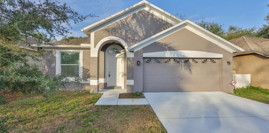 Villa ou maison à Valrico, Floride 4 chambres, 166.39 m2 № 2418895