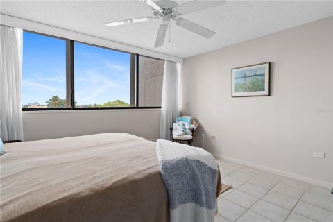 Copropriété à vendre à Treasure Island, Floride: 3 chambres, 165.37 m2 № 1359369 - photo 27