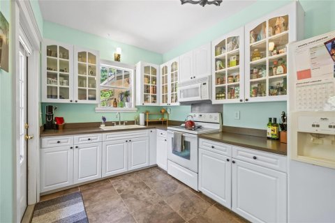 Villa ou maison à vendre à Tampa, Floride: 3 chambres, 127.93 m2 № 1659135 - photo 28
