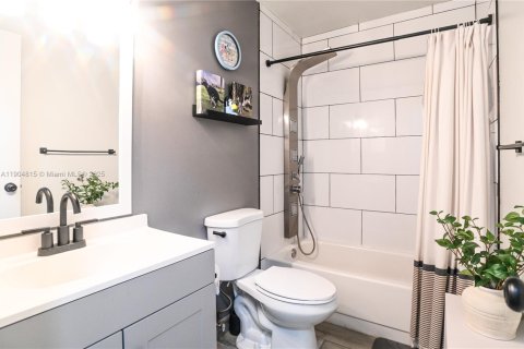 Touwnhouse à vendre à Davie, Floride: 2 chambres, 75.9 m2 № 1965041 - photo 27