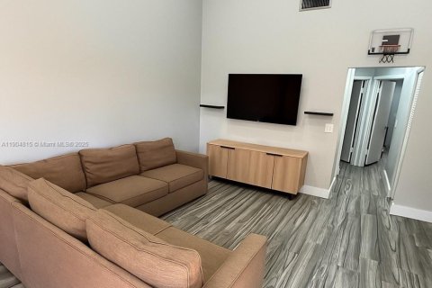 Touwnhouse à vendre à Davie, Floride: 2 chambres, 75.9 m2 № 1965041 - photo 11