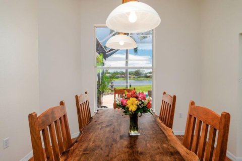 Casa en venta en Sarasota, Florida, 4 dormitorios, 238.02 m2 № 1782581 - foto 22