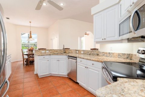 Casa en venta en Sarasota, Florida, 4 dormitorios, 238.02 m2 № 1782581 - foto 20