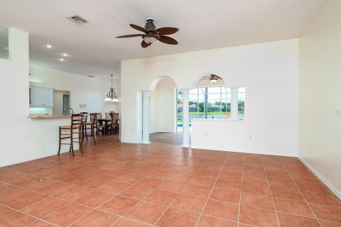 Casa en venta en Sarasota, Florida, 4 dormitorios, 238.02 m2 № 1782581 - foto 12