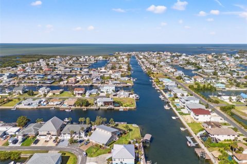 Casa en venta en Hernando Beach, Florida, 3 dormitorios, 163.51 m2 № 1587412 - foto 8