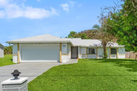 Villa ou maison à Port St. Lucie, Floride 3 chambres, 156.82 m2 № 2316127