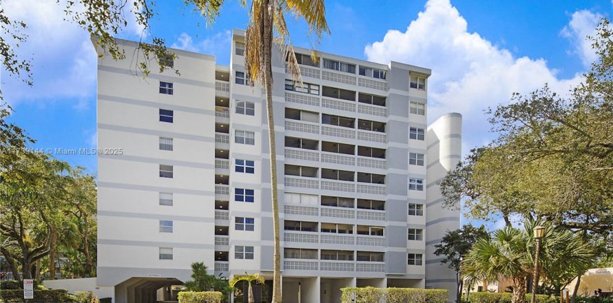 Condo in Lauderhill, Florida, 1 bedroom  № 1487890