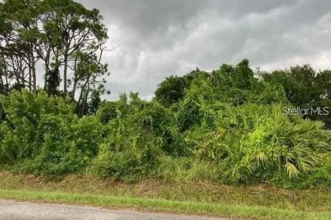 Land in Venice, Florida № 2117028