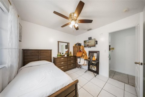 Купить виллу или дом в Майами, Флорида 4 спальни, 151.06м2, № 1924966 - фото 29