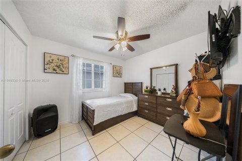 Купить виллу или дом в Майами, Флорида 4 спальни, 151.06м2, № 1924966 - фото 30