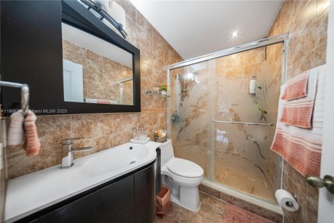 Купить виллу или дом в Майами, Флорида 4 спальни, 151.06м2, № 1924966 - фото 10