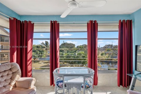 Copropriété à vendre à Lauderdale Lakes, Floride: 1 chambre, 71.35 m2 № 2023736 - photo 9