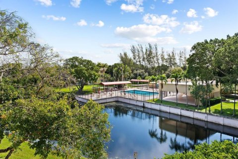 Copropriété à vendre à Tamarac, Floride: 2 chambres, 99.41 m2 № 2146317 - photo 23