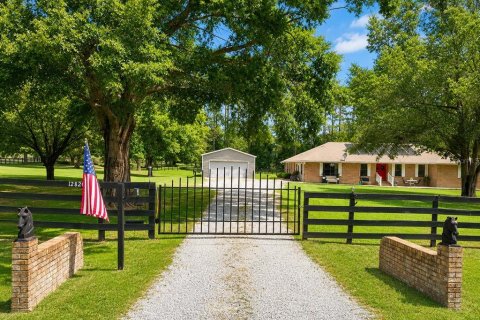 Casa en venta en Alachua, Florida, 4 dormitorios, 231.33 m2 № 2198570 - foto 2