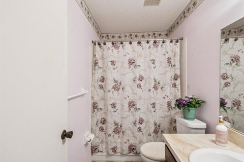 House in New Port Richey, Florida 2 bedrooms, 122.82 sq.m. № 1838539 - photo 29