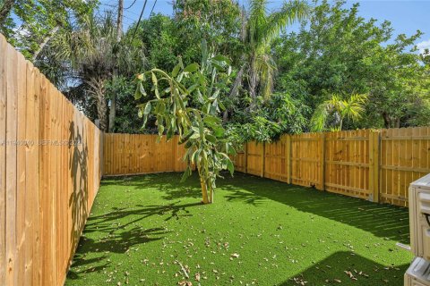 Купить коммерческую недвижимость в Форт-Лодердейл, Флорида 144.18м2, № 1997330 - фото 19