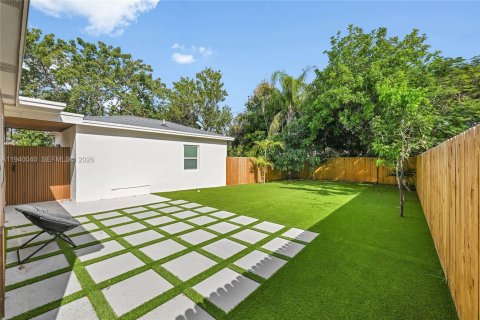 Купить коммерческую недвижимость в Форт-Лодердейл, Флорида 144.18м2, № 1997330 - фото 17