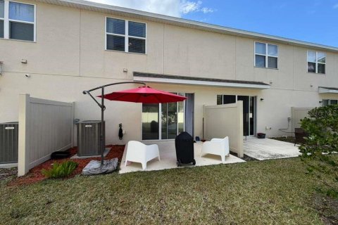 Touwnhouse à vendre à Kissimmee, Floride: 3 chambres, 127.55 m2 № 2150970 - photo 25