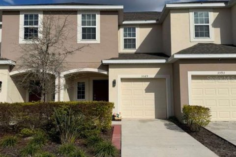 Touwnhouse à vendre à Kissimmee, Floride: 3 chambres, 127.55 m2 № 2150970 - photo 2