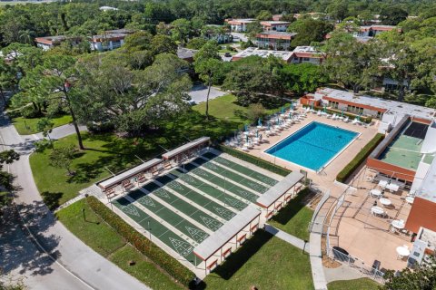 Condo in Stuart, Florida, 2 bedrooms № 2241140 - photo 2