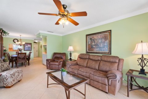 Condo in Stuart, Florida, 2 bedrooms  № 2241140