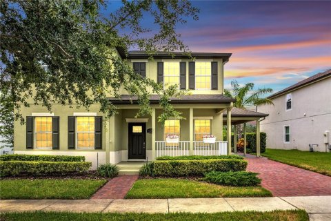 House in Winter Garden, Florida 4 bedrooms, 278.43 sq.m. № 1880691 - photo 4
