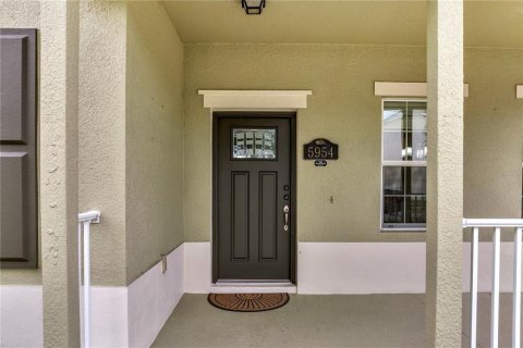House in Winter Garden, Florida 4 bedrooms, 278.43 sq.m. № 1880691 - photo 5
