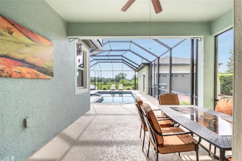 House in Winter Garden, Florida 4 bedrooms, 278.43 sq.m. № 1880691 - photo 26