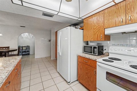 Casa en venta en Port Richey, Florida, 3 dormitorios, 156.45 m2 № 2345102 - foto 10