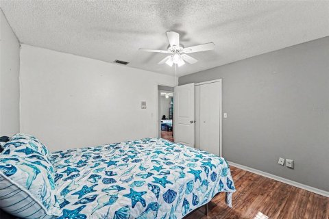 Casa en venta en Port Richey, Florida, 3 dormitorios, 156.45 m2 № 2345102 - foto 18