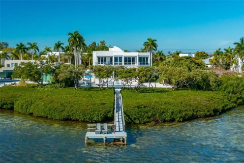 Casa en Sarasota, Florida 5 dormitorios, 397.99 m2 № 2151688